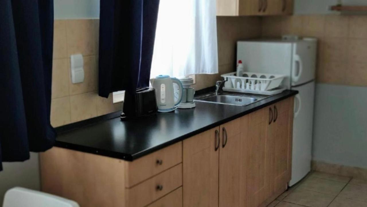 Studio Inn, Monza Hospital, National Arena, Monza Hospital, Late Check-out Available Apartment Bucharest